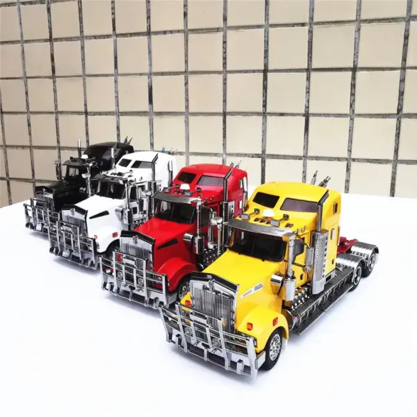 1:32 Scale Diecast Kenworth T909 Truck Model