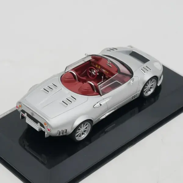 Diecast Spyker C8 2005 Model Car 1:43 Scale - Image 6
