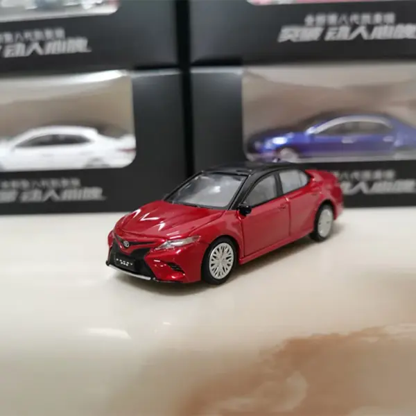 1:64 Scale GAC Toyota Camry Gen.8 Alloy Model - Image 2