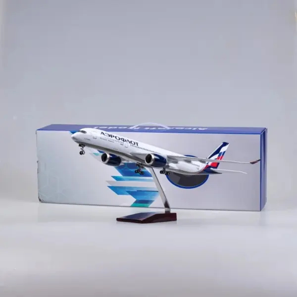 Airbus A350 Aeroflot Model 47CM Resin Plane - Image 8