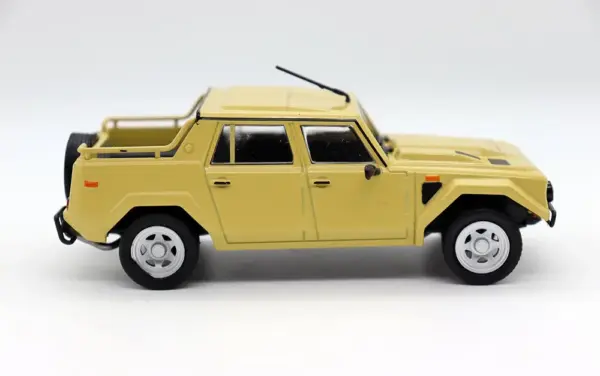 1/43 Scale LM002 Military Diecast Model Vehicle - Image 4