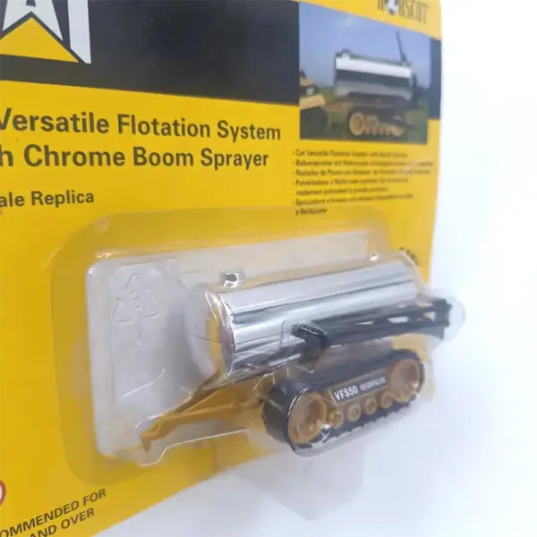 1:64 Scale Alloy Cat Spray Machine Model - Image 3