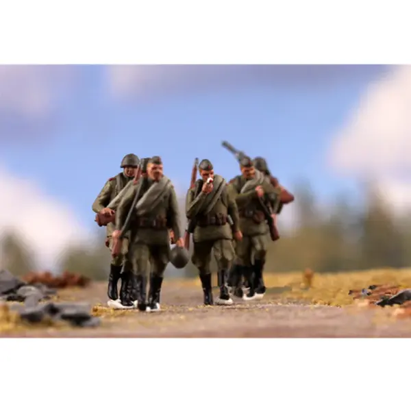 1/72 Scale Soviet Red Army Soldiers Set - Image 3