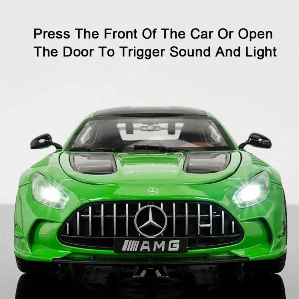 1:18 Mercedes-Benz AMG GT-R Diecast Model Car - Image 2