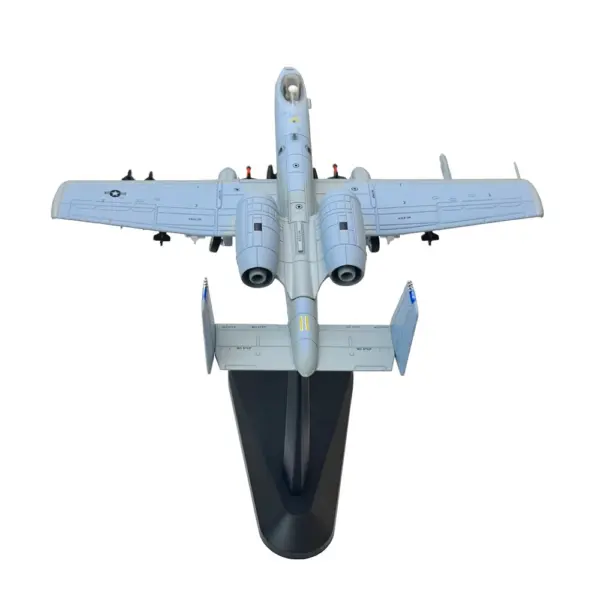 A-10 Warthog II Attack Plane Model 1:100 Scale - Image 3