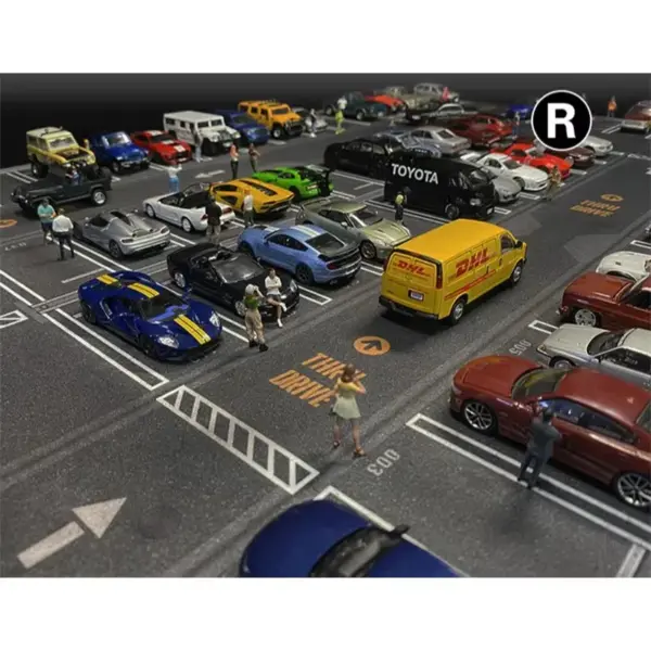 1:64 Scale Los Angeles City Parking Lot Mat - Image 6