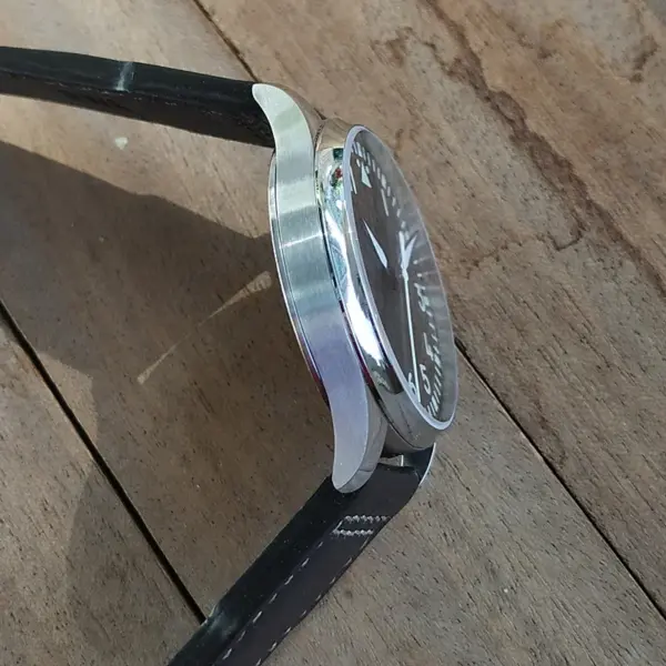 Vintage Pilot Quartz Watch for Men 44mm Sapphire - Image 5