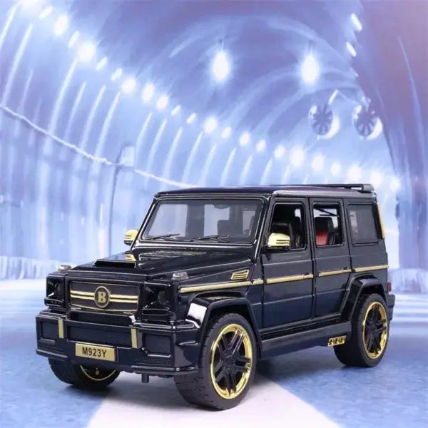 1:24 Mercedes-Benz G65 Diecast Toy Car - Image 7