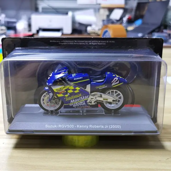 1:18 Scale Diecast Alloy Motorcycle Model - Image 2