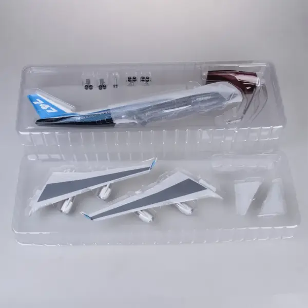 1:150 Scale Boeing 747 Diecast Model Aircraft - Image 6