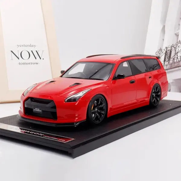 Nissan Stagea GTR R35 1:18 Alloy Model Car - Image 2