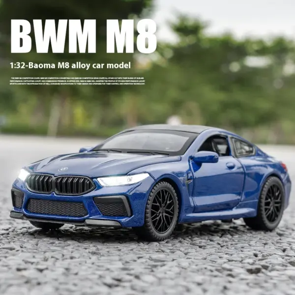 1:32 BMW M8 Alloy Model with Sound and Light