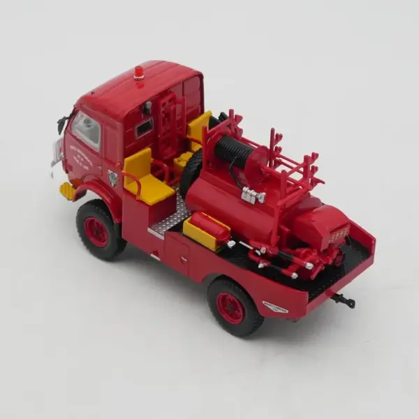 1:43 Scale Alloy French Fire Truck Model - Image 3