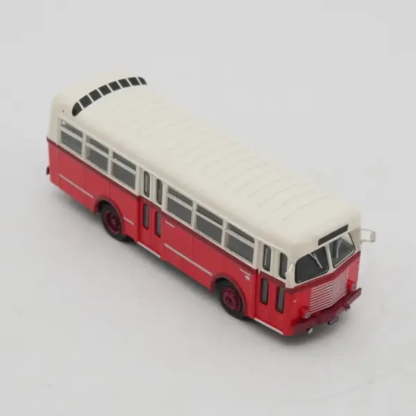 1:72 Scale Brossel Jonckheere Bus Model - Image 3