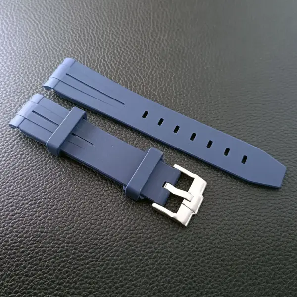 Black/Green 20mm Rubber Watch Strap - Image 7