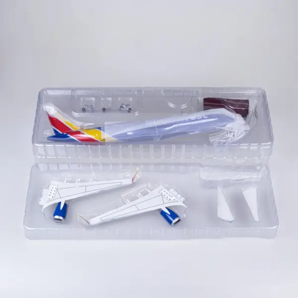 Diecast Boeing 737 Model 1:85 Scale - Image 6