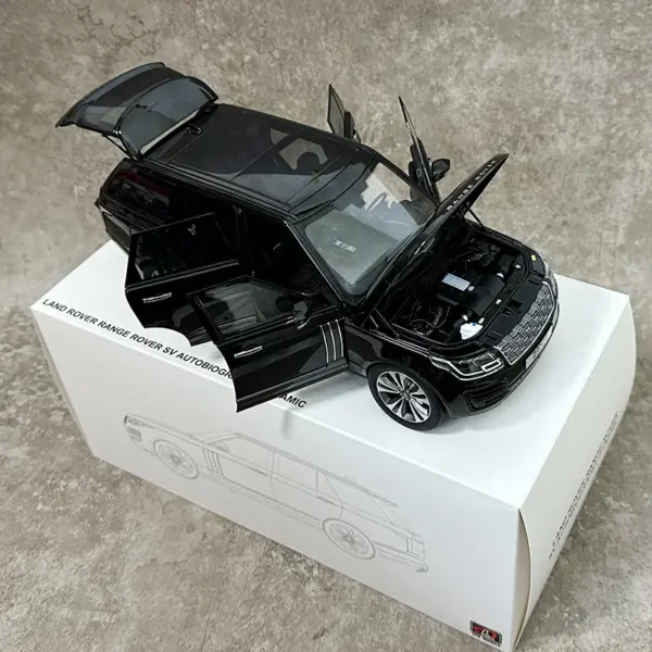 1:18 Diecast Metal Range Rover SUV Model - Image 6