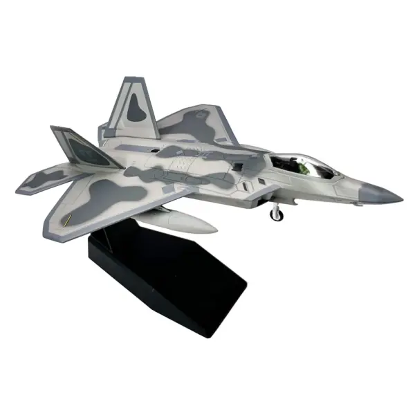 1/100 Scale F-22 Raptor Diecast Model Plane - Image 2
