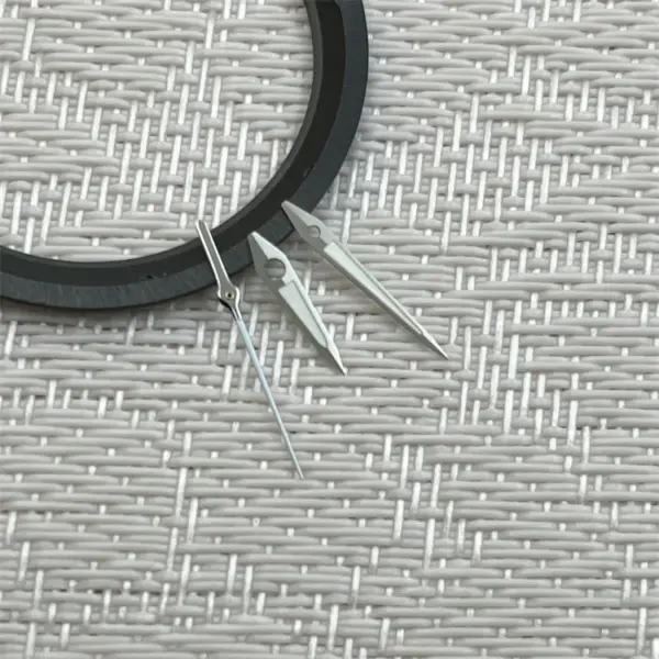 Triangular Luminous Watch Dial for NH34/NH35 - Image 9
