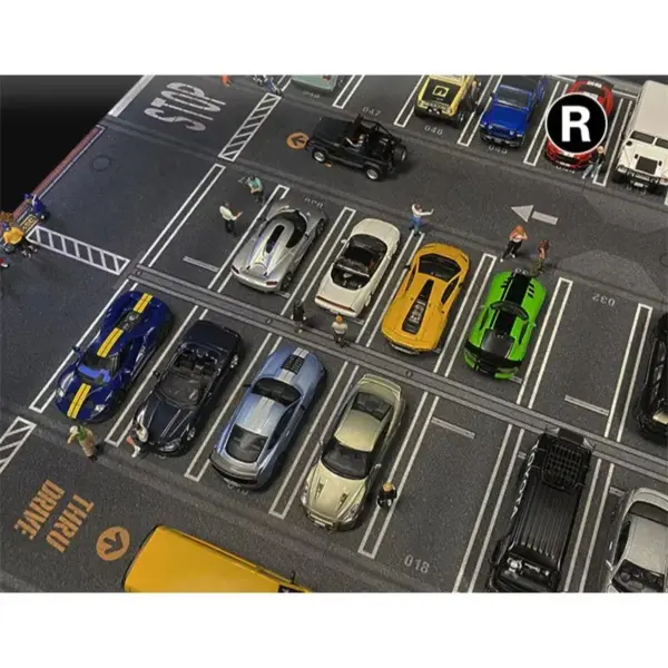 1:64 Scale Los Angeles City Parking Lot Mat - Image 4