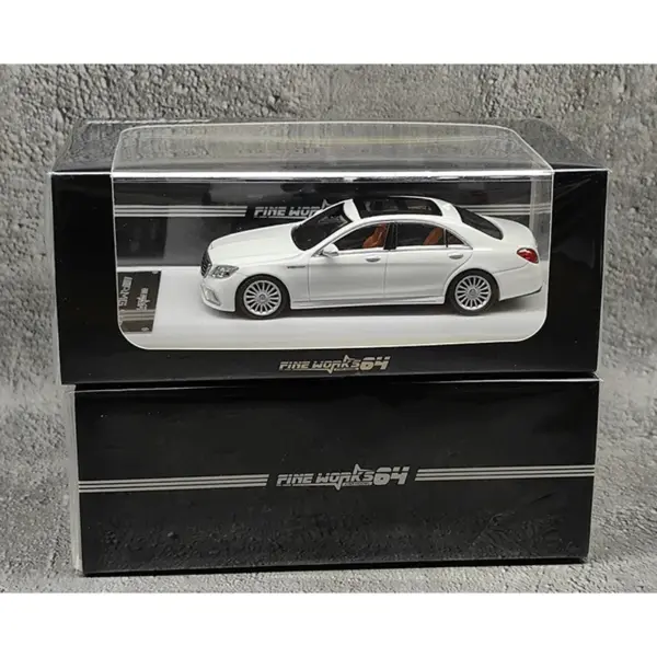 1:64 Scale Diecast Mercedes Benz AMG S65 Model - Image 7