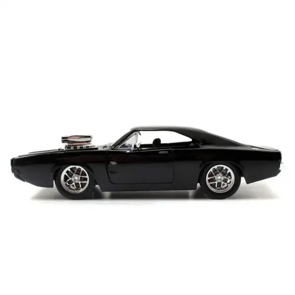 Dodge Charger R/T Die-Cast Kit 1:24 Scale - Image 3