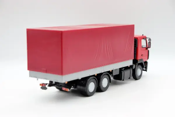 1/43 Scale MAZ-6312 Diecast Truck Model - Image 3