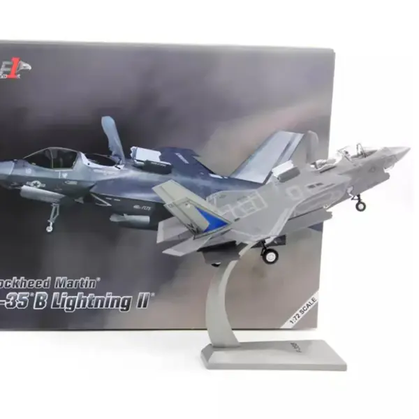1:72 Scale U.S. Air Force F-35B Model - Image 3
