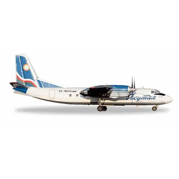 1/200 Antonov AN-24RV Diecast Model Aircraft - Image 2