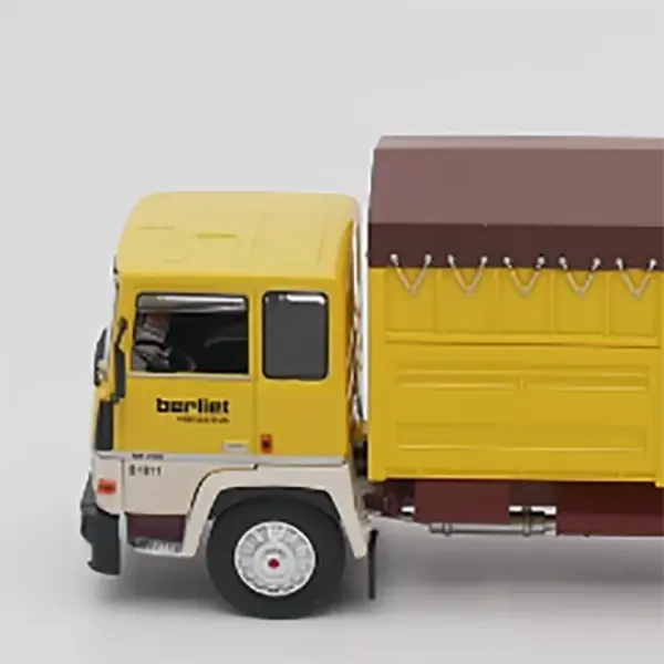 1:43 Scale Berliet GR Diecast Truck Model - Image 6
