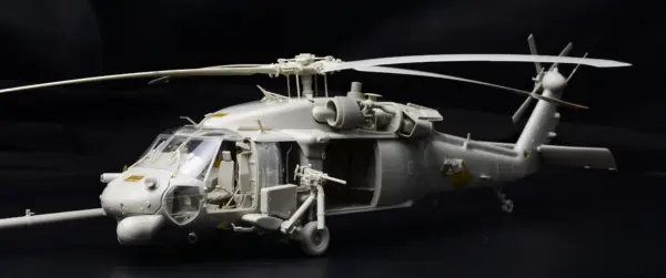 Kitty Hawk 1/35 HH-60G Pave Hawk Model Kit - Image 2
