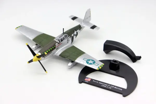 1/72 Scale North American P-51B Mustang Model - Image 6