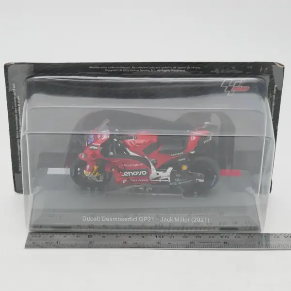 Ducati Desmosedici GP21 1:18 Diecast Model - Image 6