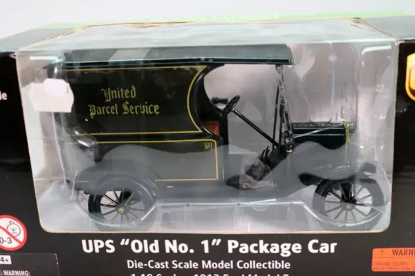 1913 Model T UPS Diecast Truck 1:18 Scale - Image 2