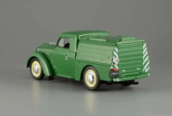 Moskvich APA-7 Diecast Model 1/43 Scale - Image 4