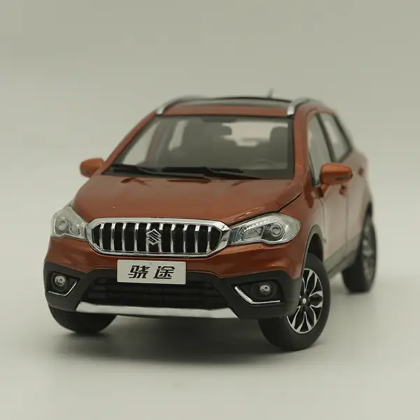 1:18 Scale Diecast Suzuki S-CROSS Model Car - Image 2