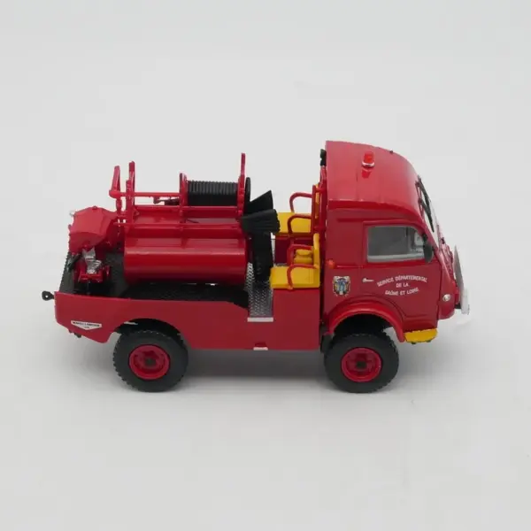 1:43 Scale Alloy French Fire Truck Model - Image 4