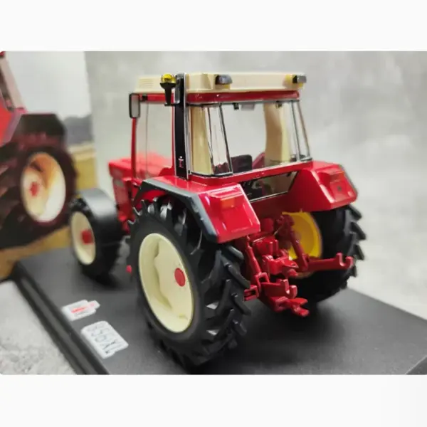 Diecast 1/32 Scale REPLICAGRI 856 XL Tractor - Image 3