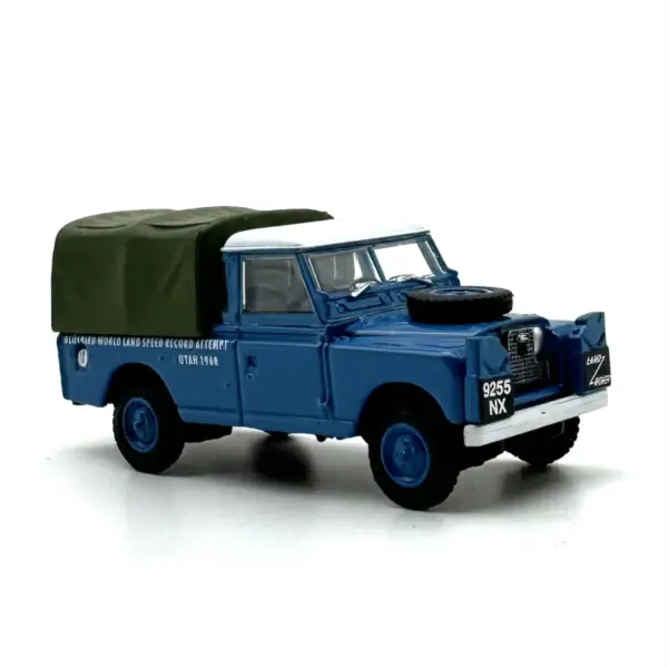 Diecast Land Rover Series II 1:76 Model Car - Image 3