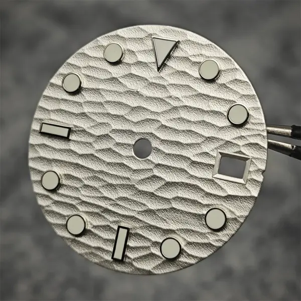 28.5mm Green Luminous Watch Dial for NH35/36 - Image 7