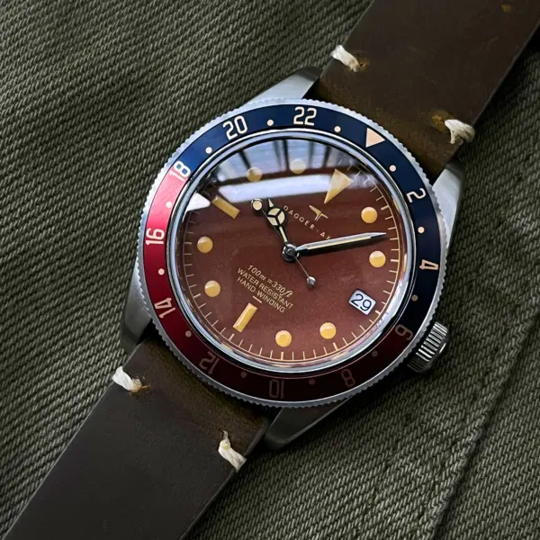 Luxury Retro Diving Watch 200M Waterproof - Image 3