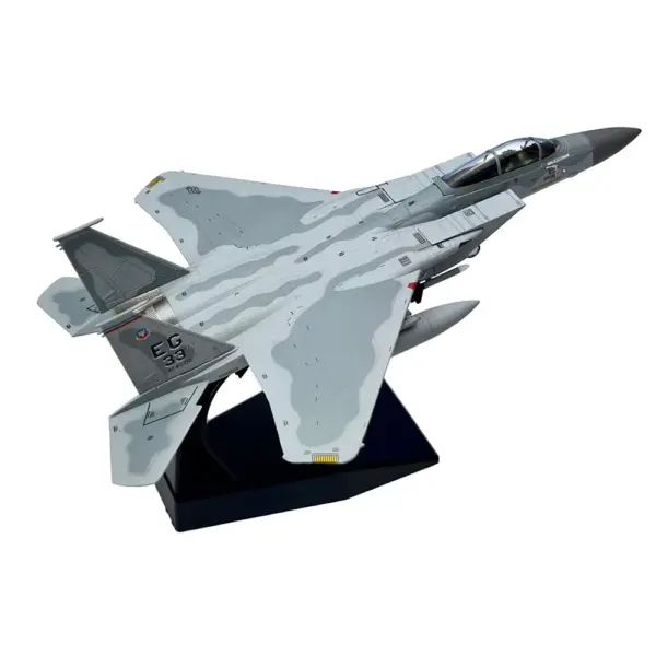 1/100 Scale F-15 Eagle Diecast Model Aircraft - Image 3