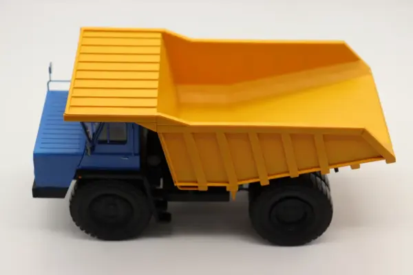 1/43 Scale Belaz 7548 Diecast Truck Model - Image 5
