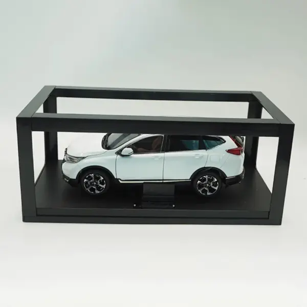 1:18 Scale Diecast Honda CR-V 2017 Model - Image 2