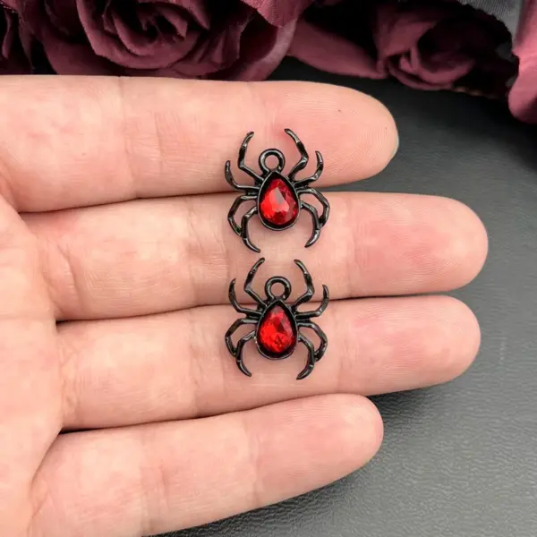10pcs Gothic Blood Red Spider Charms - Image 2