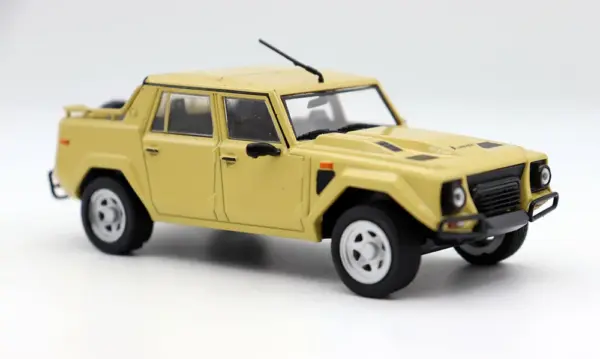 1/43 Scale LM002 Military Diecast Model Vehicle - Image 3