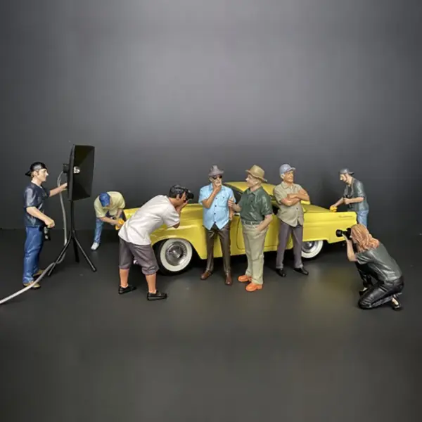 1/18 Scale Maintenance Man Action Figure Model - Image 4