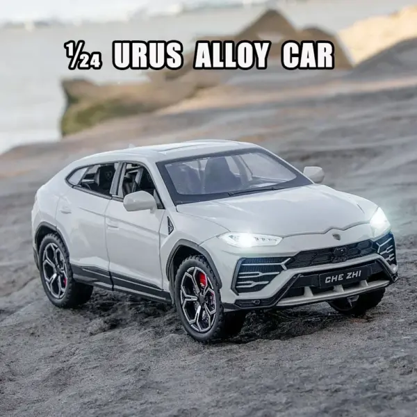 1:24 Lamborghini URUS Metal Diecast Model Car - Image 4