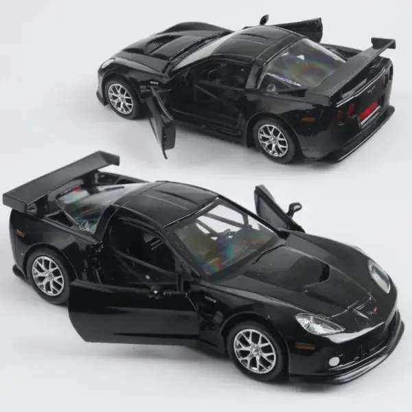 1:36 Chevrolet Corvette C6R Alloy Model Car - Image 8