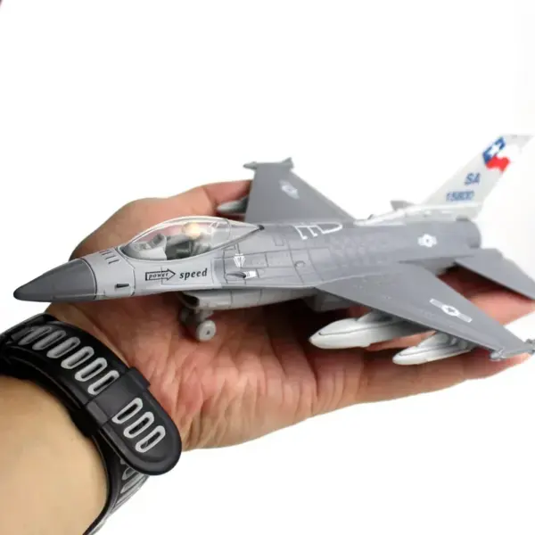 Diecast F16 Alloy Military Aircraft Model - Image 6